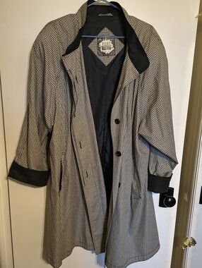 Vintage Houndstooth Trench Coat
